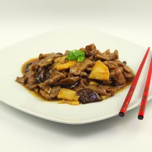 62. TERNERA CON SETAS Y BAMBU